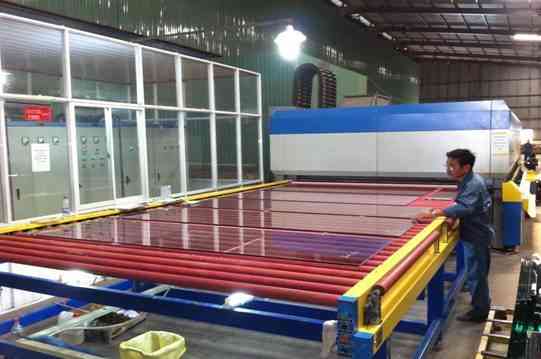 Luận văn tốt nghiệp : Những biện pháp thúc đẩy hoạt động tiêu thụ sản phẩm ở các xí nghiệp sx Kính