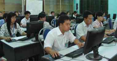 Đề thi Cao học trường Đại học kinh tế Quốc Dân năm 2012 - Môn Tiếng anh (Có đáp án)